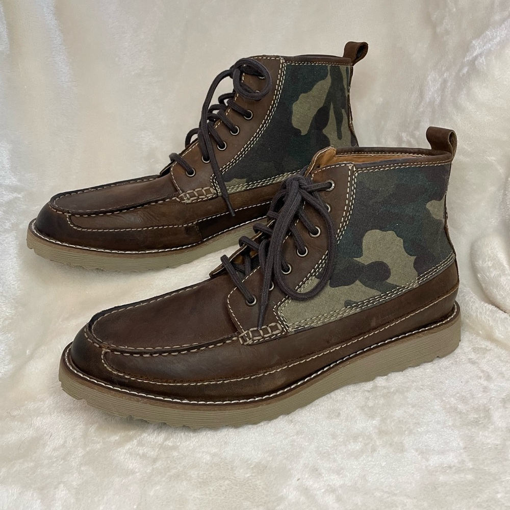 Lucky Brand Sutton Camo Mens Boots Like New Size 10